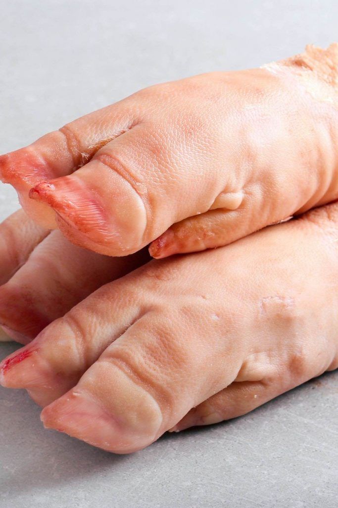 Pig feet